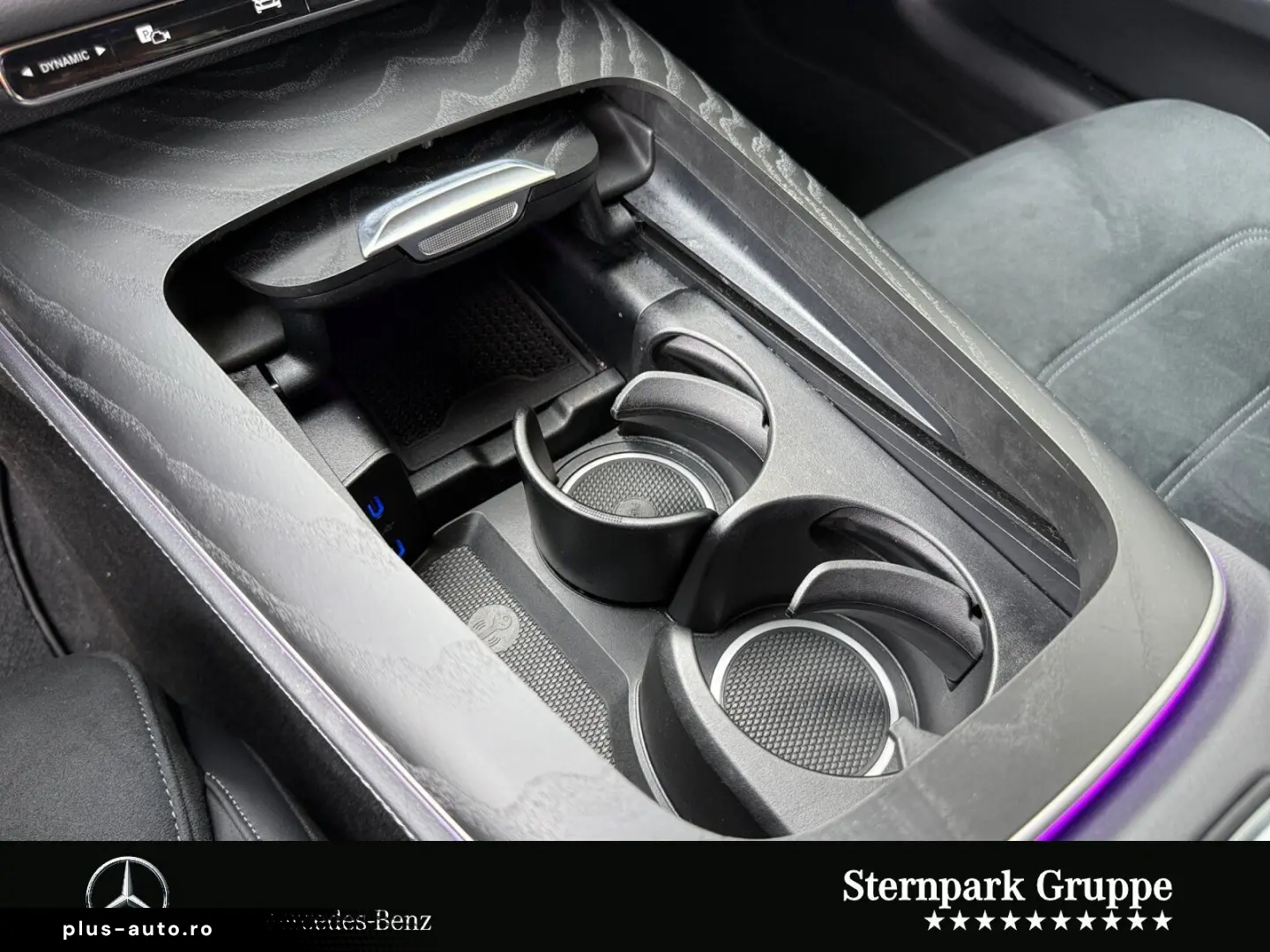 MERCEDES-BENZ E 220 d AMG Distro Pano Night SUPER 36&hellip;