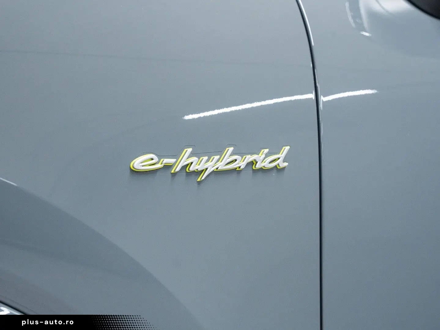 PORSCHE Cayenne E-Hybrid