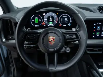 PORSCHE Cayenne E-Hybrid