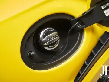 PORSCHE 992 GT3 RS Weissach 18-Wege PCCB Lift BOSE PTS