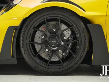 PORSCHE 992 GT3 RS Weissach 18-Wege PCCB Lift BOSE PTS
