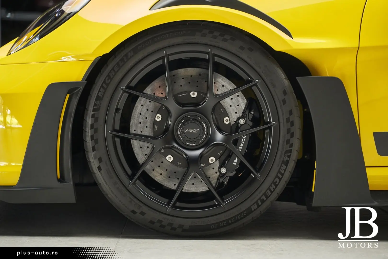 PORSCHE 992 GT3 RS Weissach 18-Wege PCCB Lift BOSE PTS