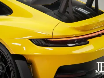 PORSCHE 992 GT3 RS Weissach 18-Wege PCCB Lift BOSE PTS