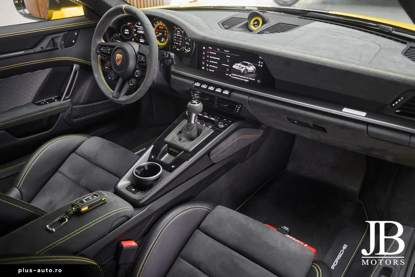 PORSCHE 992 GT3 RS Weissach 18-Wege PCCB Lift BOSE PTS