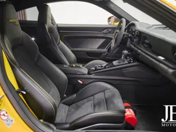 PORSCHE 992 GT3 RS Weissach 18-Wege PCCB Lift BOSE PTS