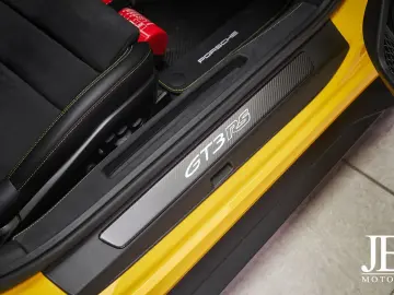 PORSCHE 992 GT3 RS Weissach 18-Wege PCCB Lift BOSE PTS