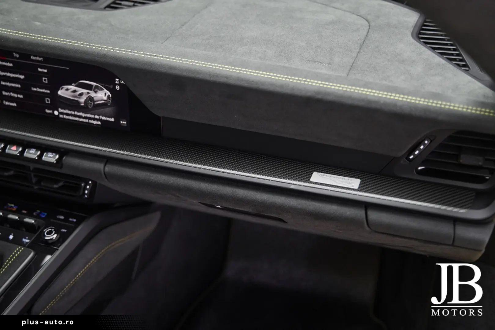 PORSCHE 992 GT3 RS Weissach 18-Wege PCCB Lift BOSE PTS