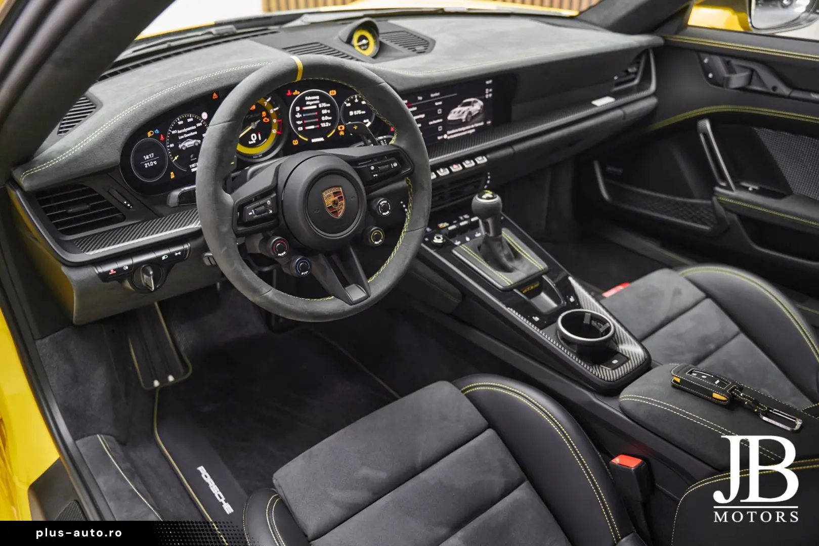 PORSCHE 992 GT3 RS Weissach 18-Wege PCCB Lift BOSE PTS