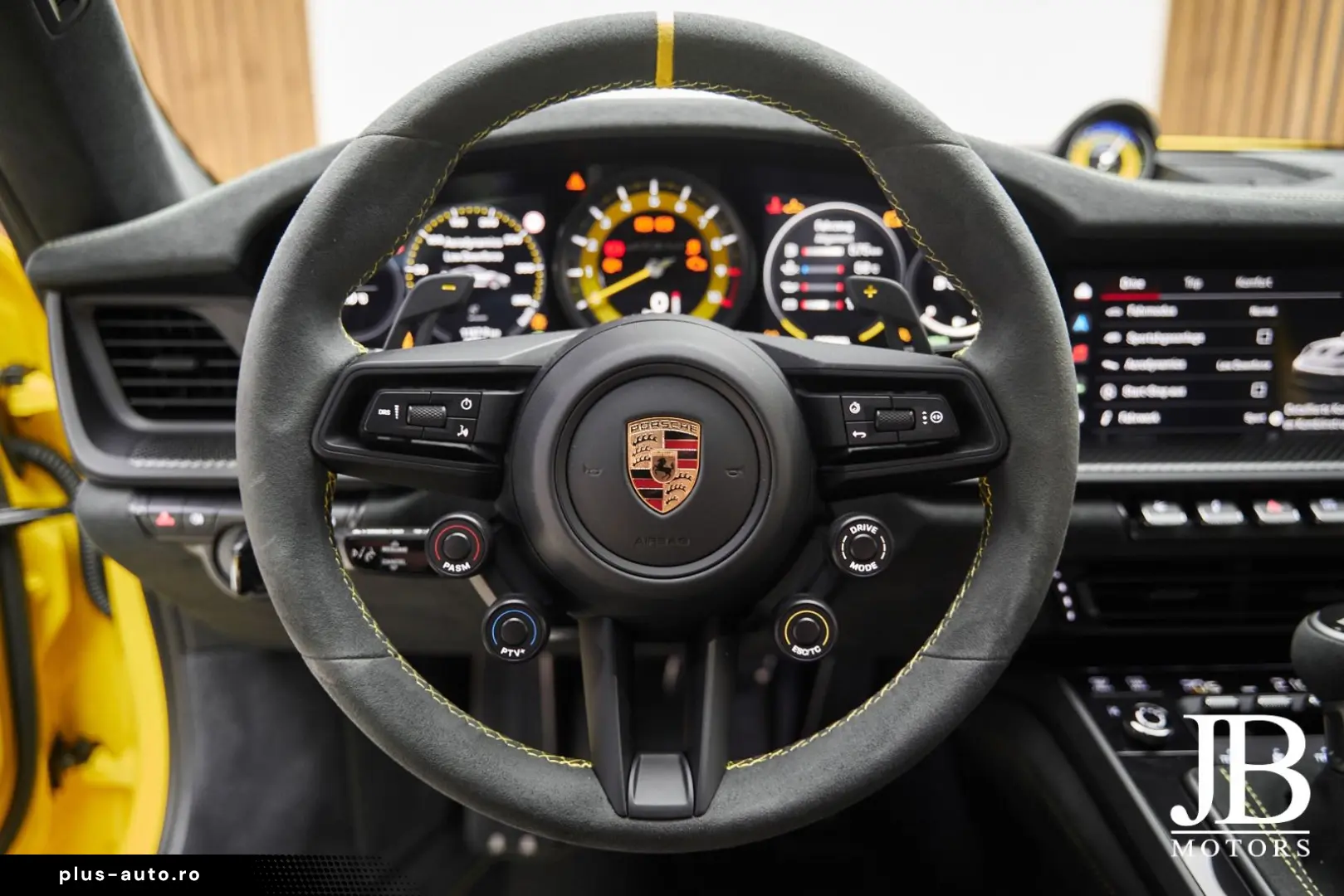 PORSCHE 992 GT3 RS Weissach 18-Wege PCCB Lift BOSE PTS