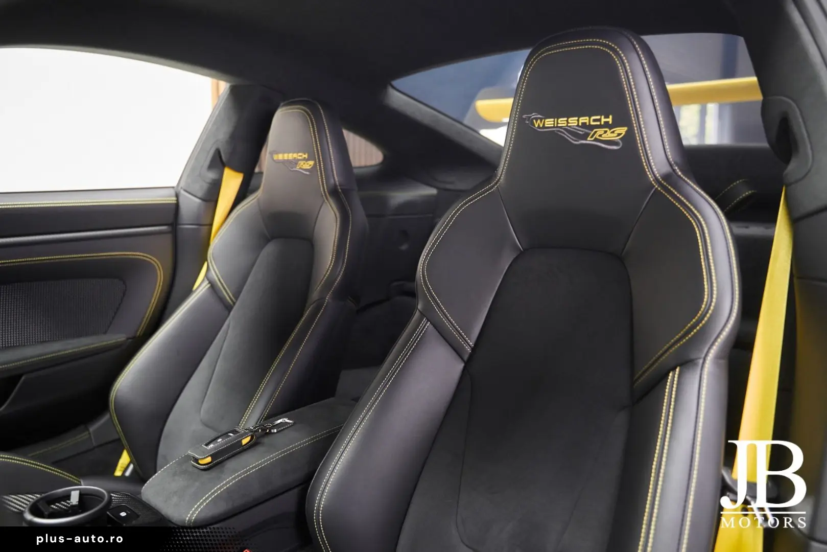 PORSCHE 992 GT3 RS Weissach 18-Wege PCCB Lift BOSE PTS