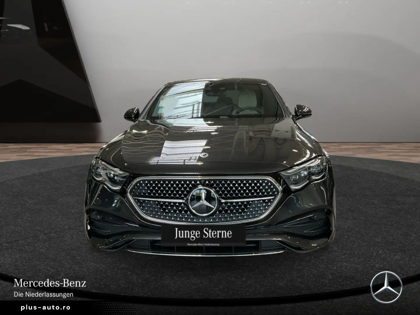 MERCEDES-BENZ E 300 de 4M AMG Adv.  DIGITAL 360  FAH&hellip;
