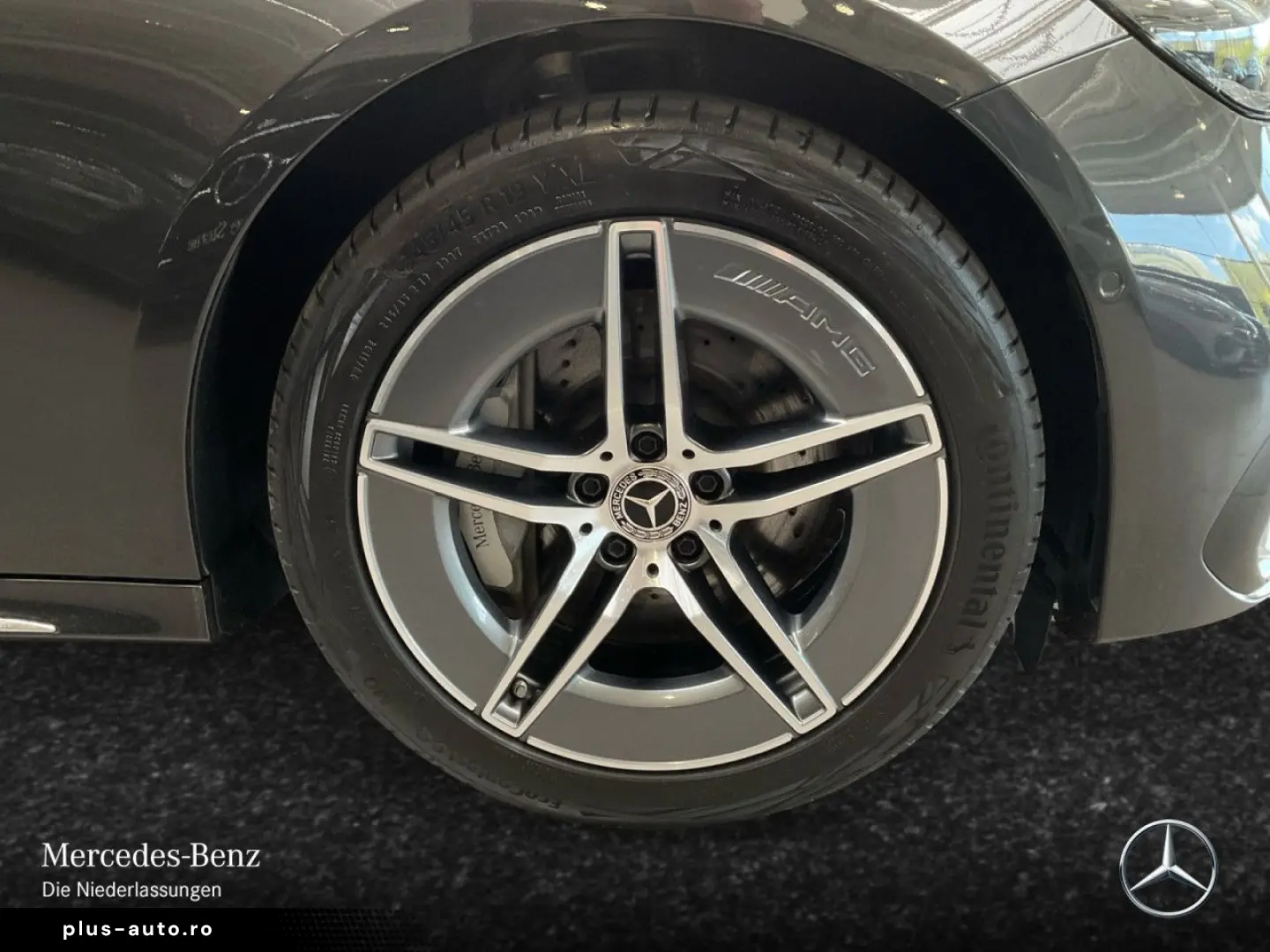 MERCEDES-BENZ E 300 de 4M AMG Adv.  DIGITAL 360  FAH&hellip;