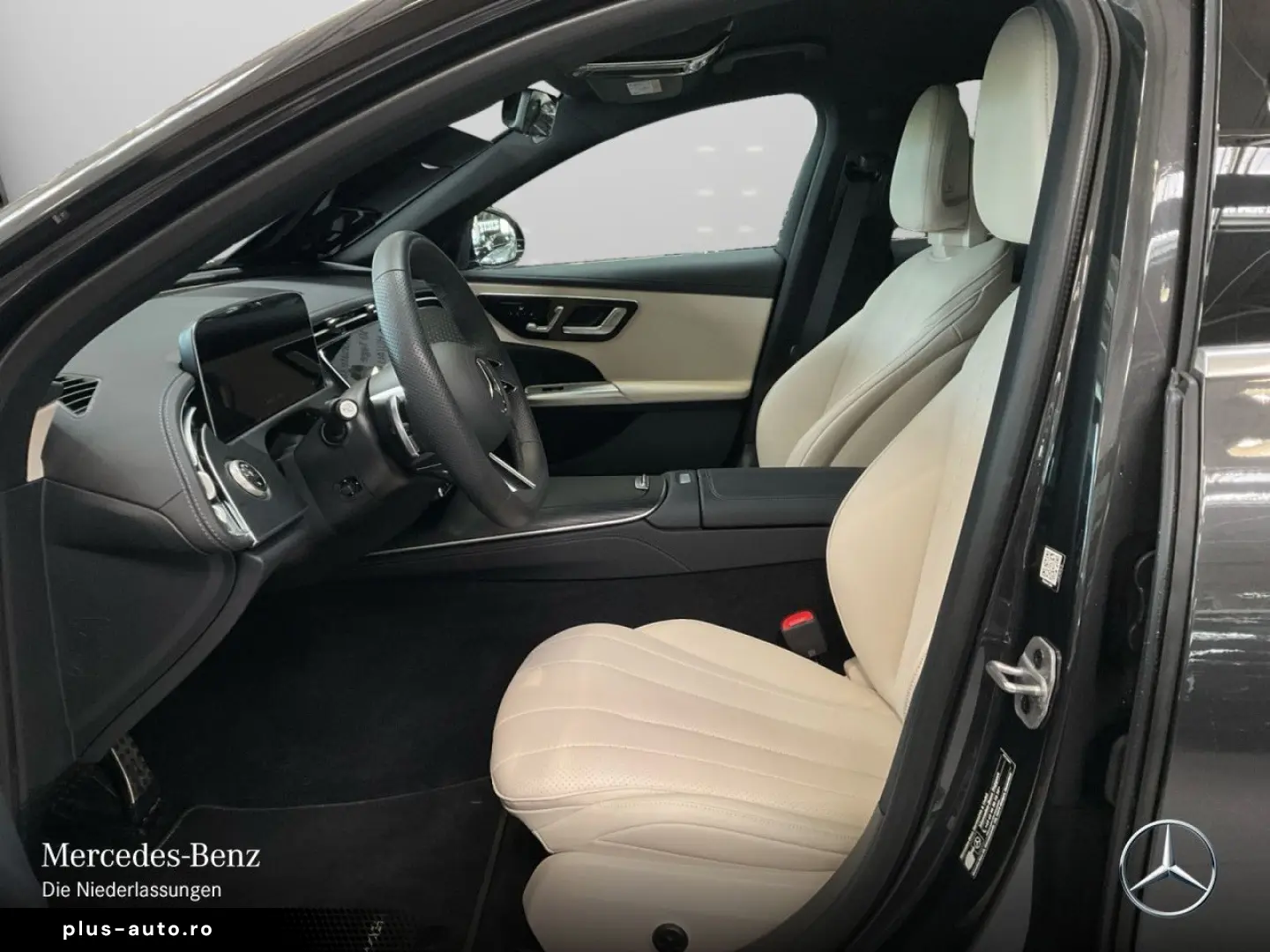 MERCEDES-BENZ E 300 de 4M AMG Adv.  DIGITAL 360  FAH&hellip;