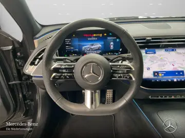 MERCEDES-BENZ E 300 de 4M AMG Adv.  DIGITAL 360  FAH&hellip;