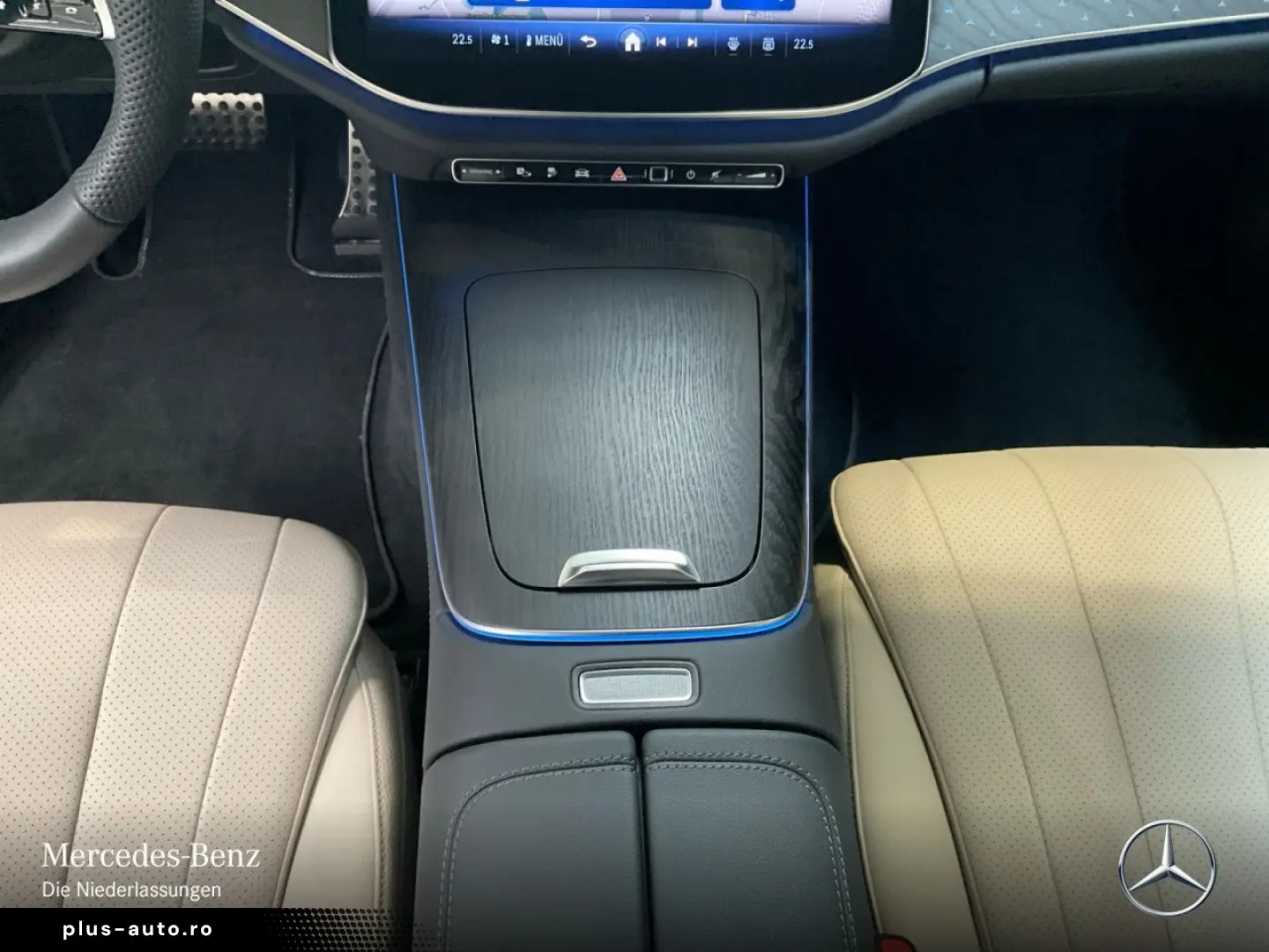 MERCEDES-BENZ E 300 de 4M AMG Adv.  DIGITAL 360  FAH&hellip;
