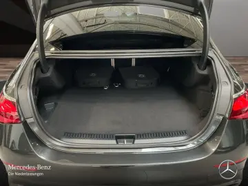 MERCEDES-BENZ E 300 de 4M AMG Adv.  DIGITAL 360  FAH&hellip;