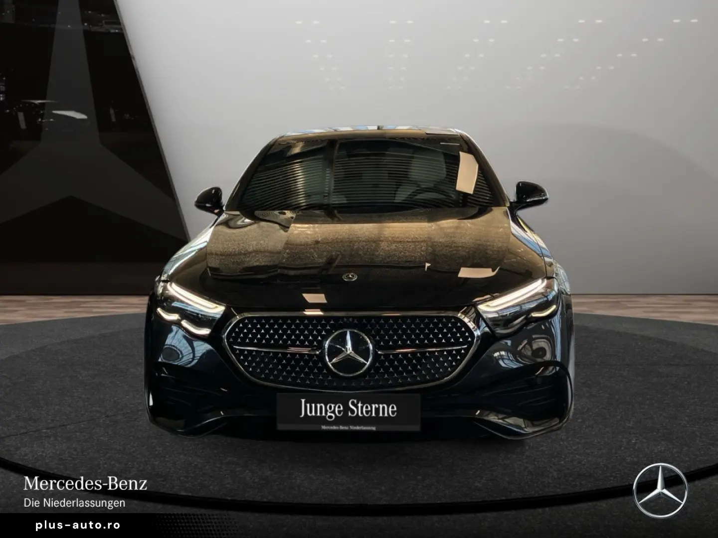 MERCEDES-BENZ E 220 d AMG Adv.  PANO NIGHT SUPERSCRE&hellip;