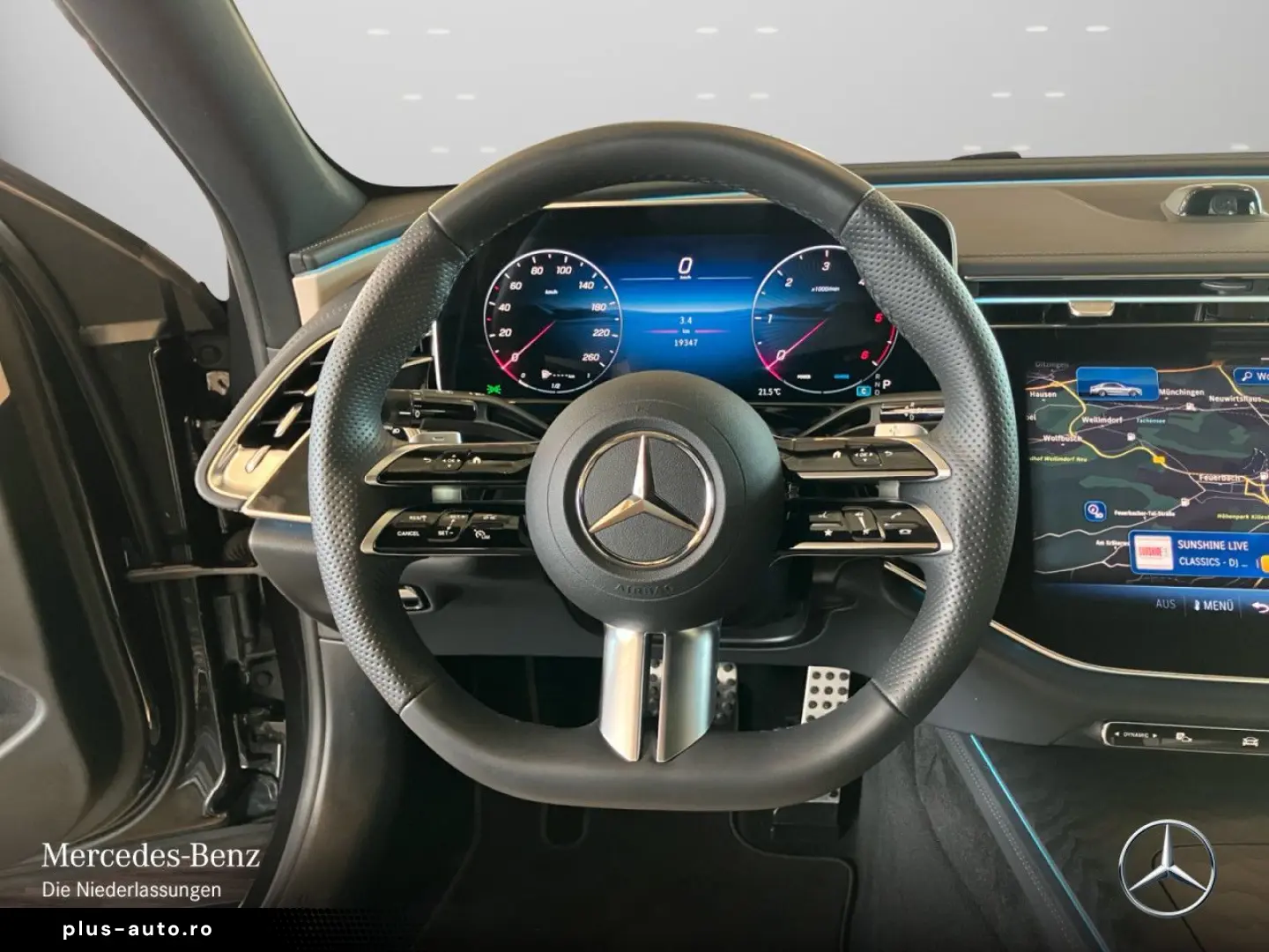 MERCEDES-BENZ E 220 d AMG Adv.  PANO NIGHT SUPERSCRE&hellip;