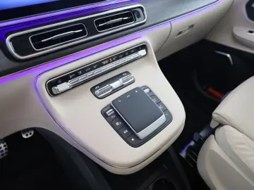 MERCEDES-BENZ V 300 Avantgarde