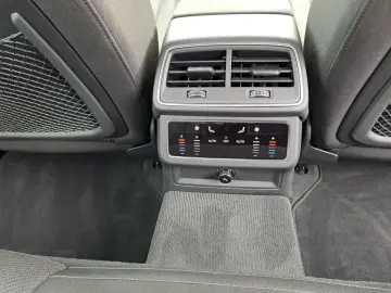 AUDI A6 Limousine 40 TDI  LED NAVI DAB