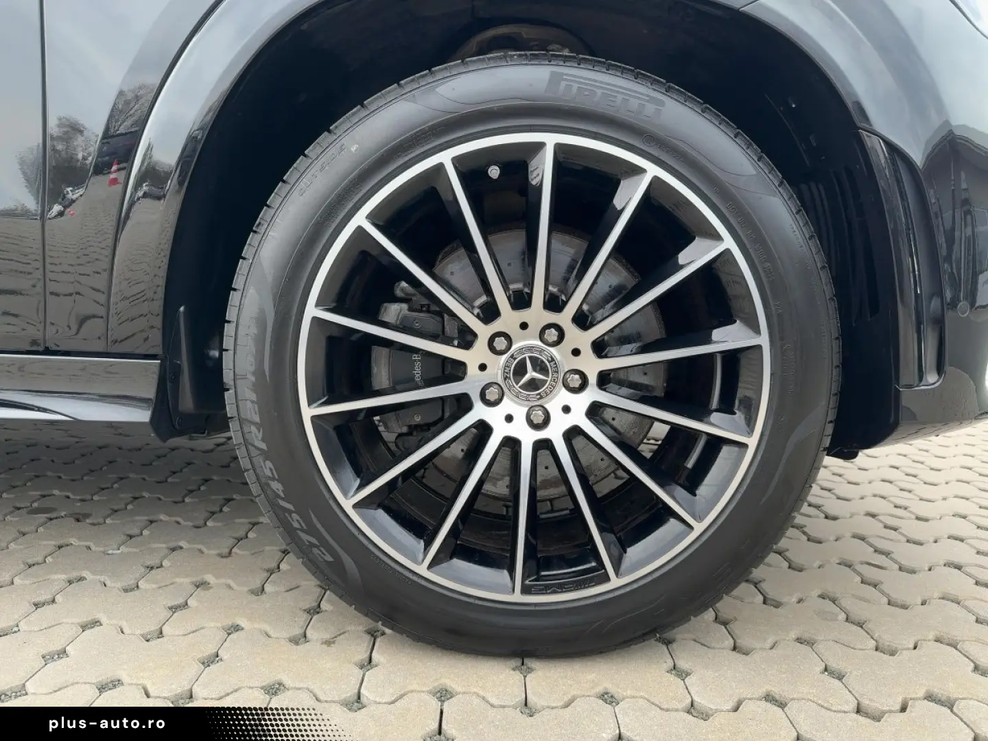 MERCEDES-BENZ GLE 400 d 4M AMG NIGHT AHK PANO BURMES&hellip;