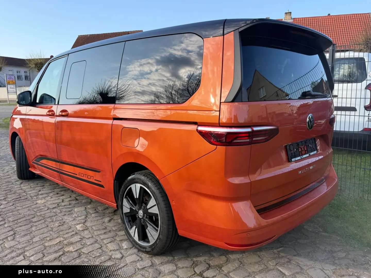 VW T7 Multivan Edition lang Pamo AHK LED.11 29 Gar.