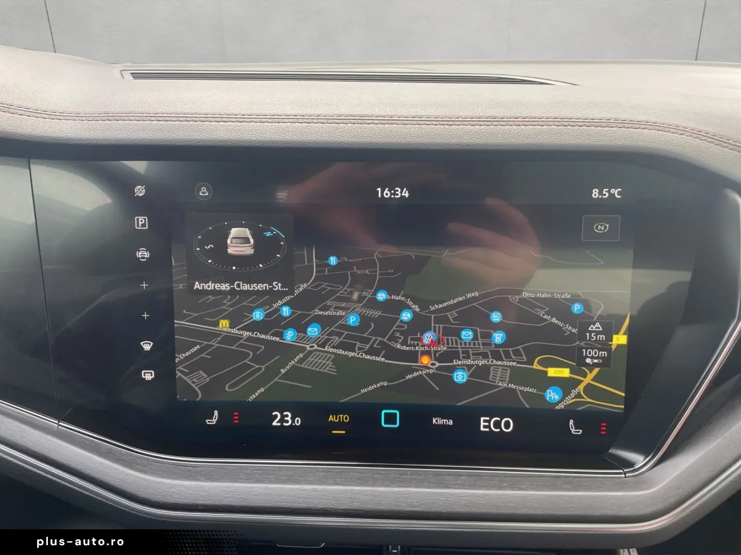 VW Touareg 3.0 TDI Tip. R-Line AHK Pano Standheiz.