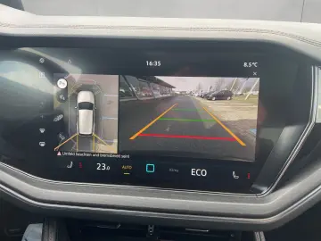 VW Touareg 3.0 TDI Tip. R-Line AHK Pano Standheiz.