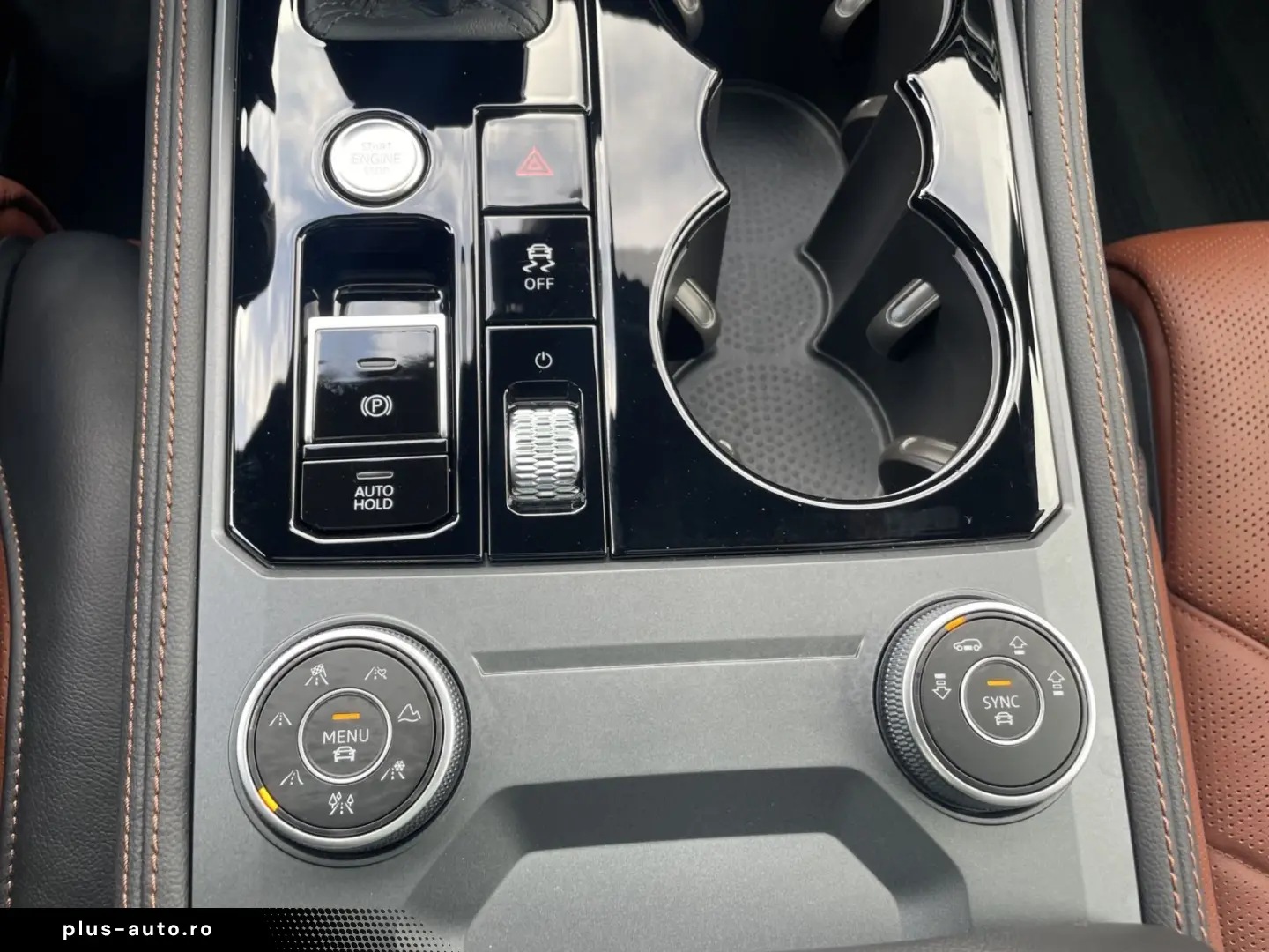 VW Touareg 3.0 TDI Tip. R-Line AHK Pano Standheiz.