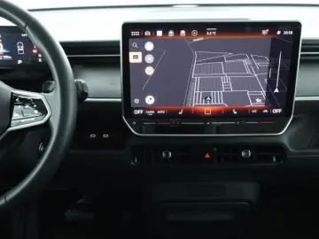 VW ID.Buzz Pro LR  WÄRMEPUMPE AREA NAV AHK HUD MASS