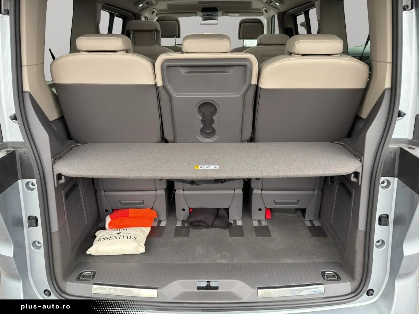 VW T7 Multivan Style KÜ 2.0 TSI LED NAVI 7-SITZER P