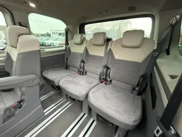 VW T7 Multivan Style KÜ 2.0 TSI LED NAVI 7-SITZER P