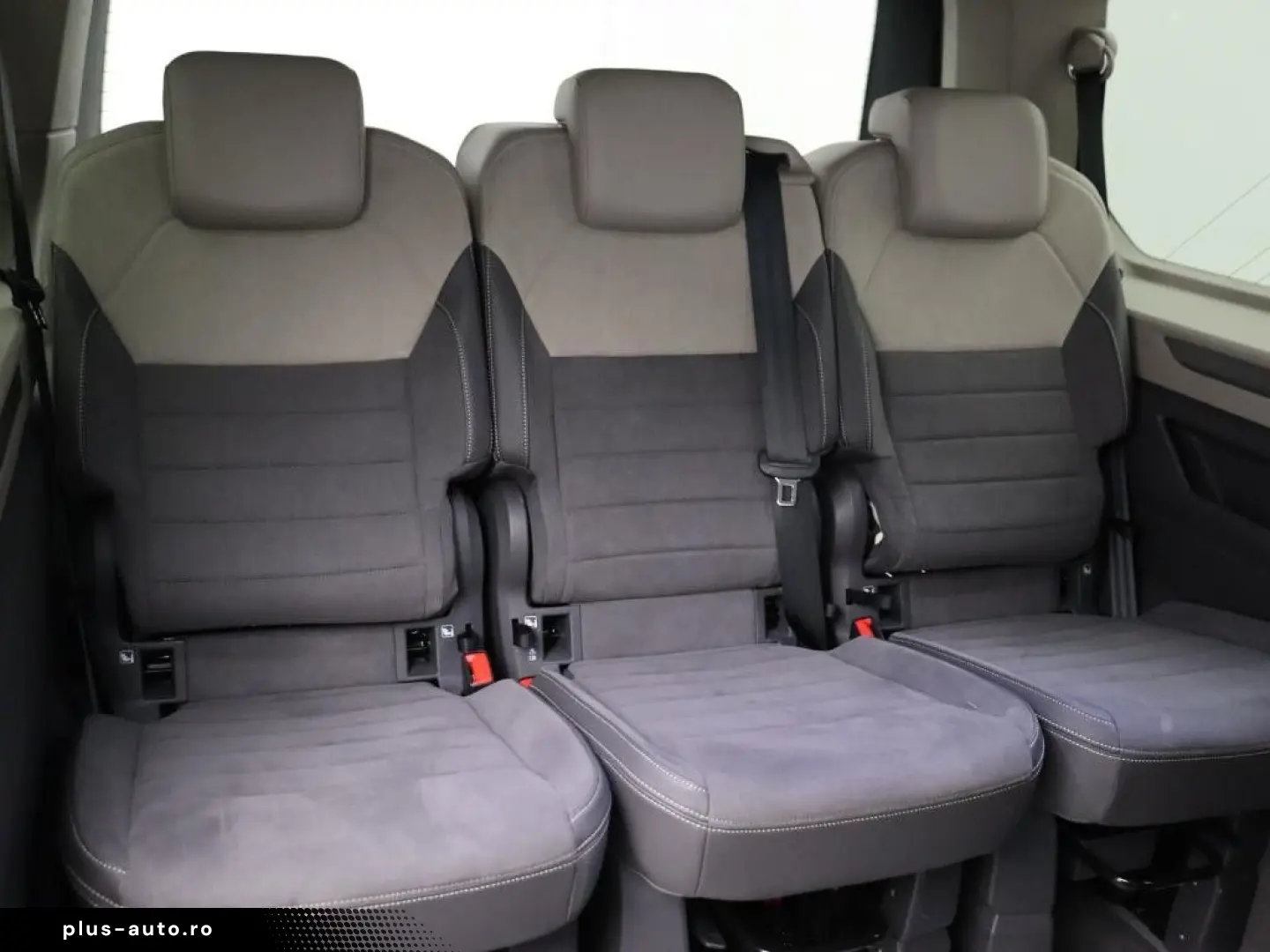 VW T7 Multivan 2.0 TDI Lang 7S AHK CAM ACC APP