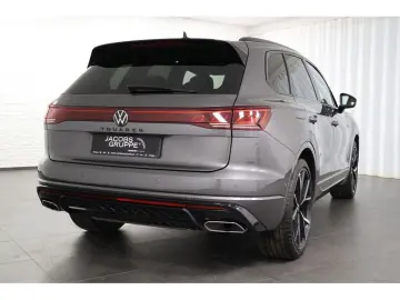 VW Touareg 3.0 TDI 4M R-Line  Black Style  Navi Mat
