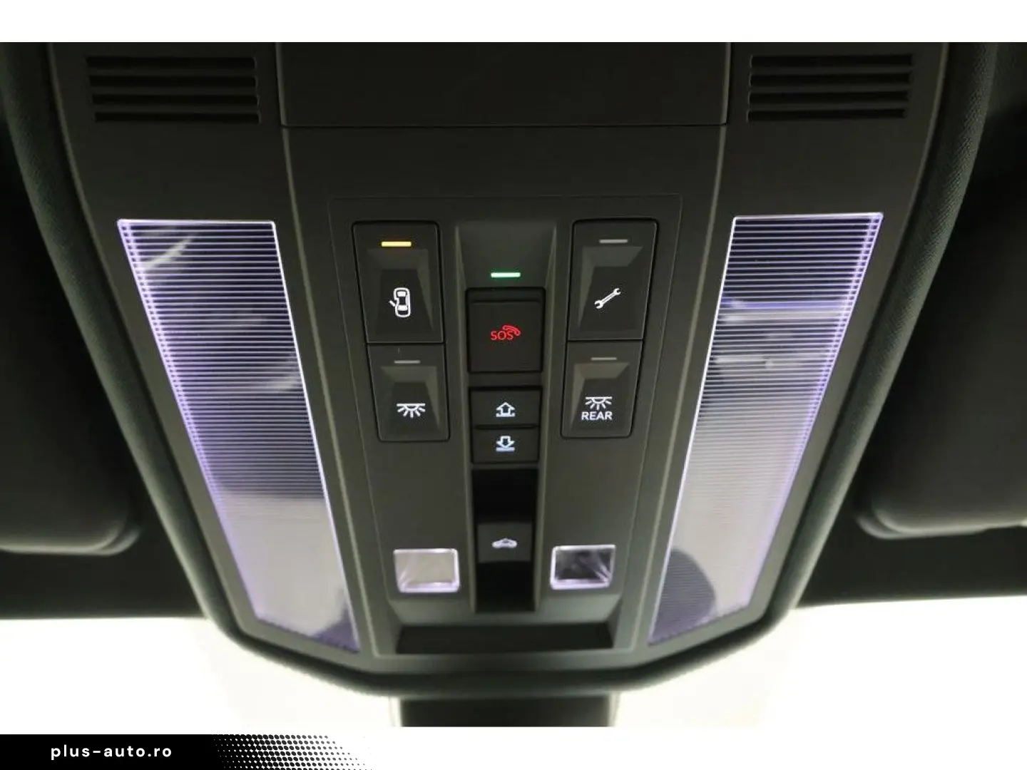 VW Touareg 3.0 TDI 4M R-Line  Black Style  Navi Mat