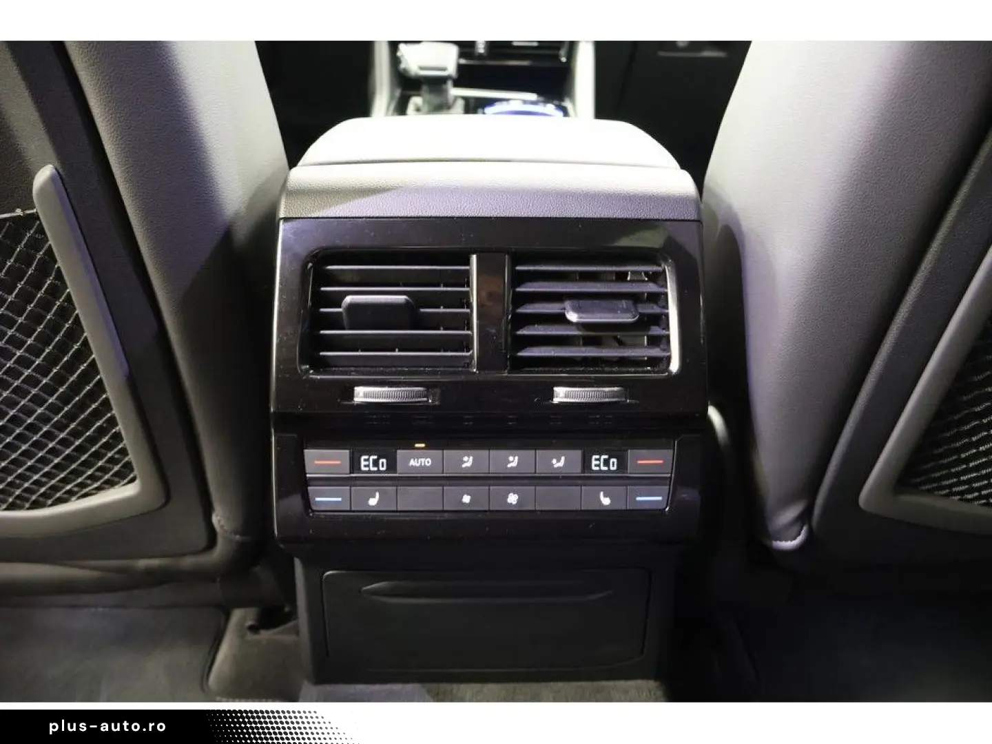 VW Touareg 3.0 TDI 4M R-Line  Black Style  Navi Mat