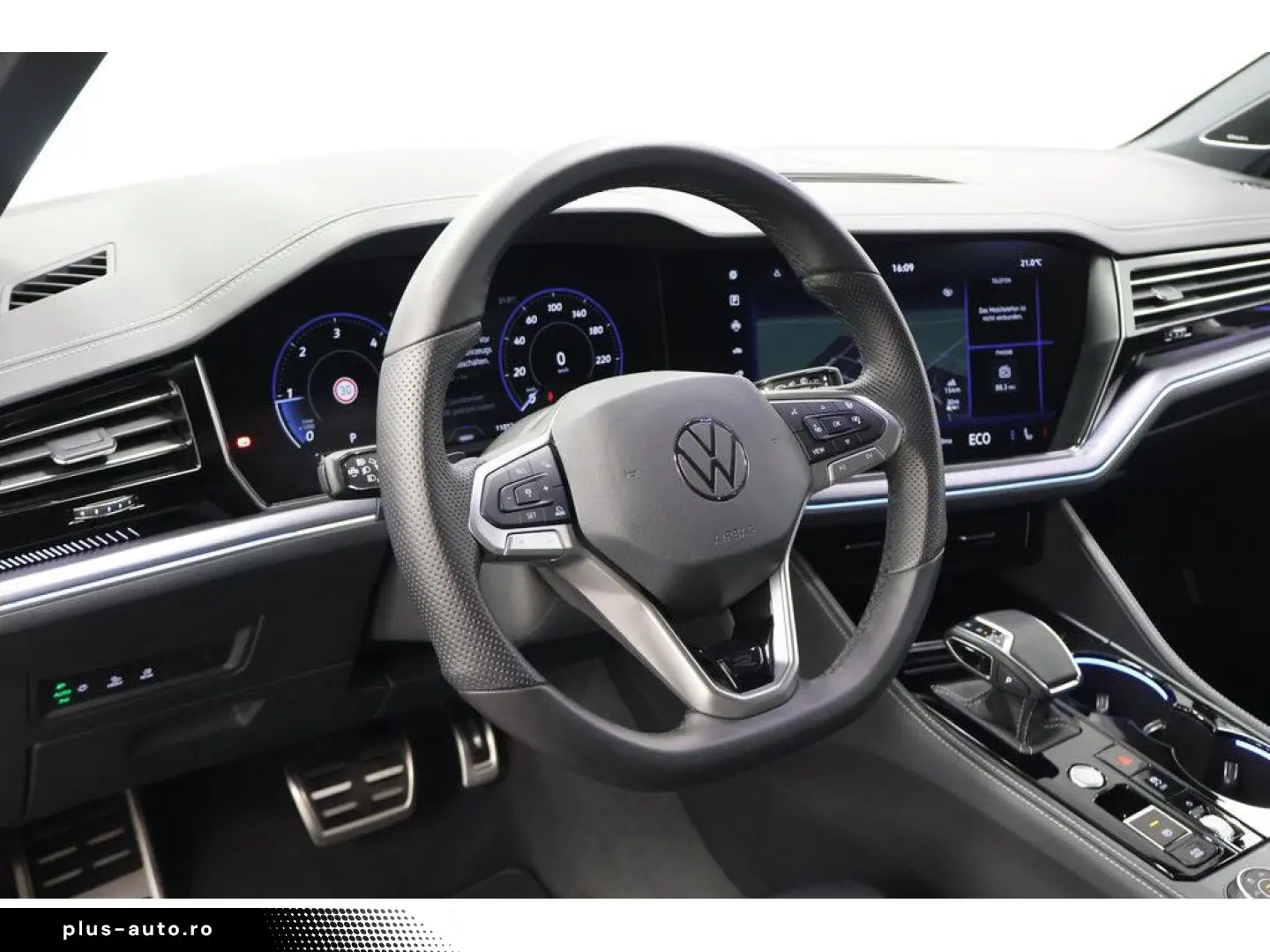 VW Touareg 3.0 TDI 4M R-Line  Black Style  Navi Mat