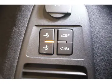 VW Touareg 3.0 TDI 4M R-Line  Black Style  Navi Mat