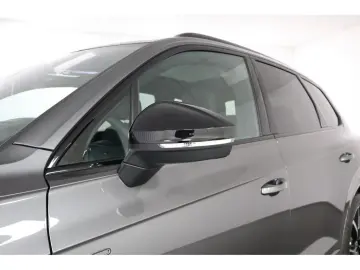 VW Touareg 3.0 TDI 4M R-Line  Black Style  Navi Mat