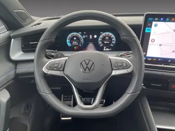 VW Tayron 2.0 TDI DSG 4Motion R-Line AHK DAB