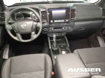 NISSAN Frontier FRONTIER SV 4x4 CrewCab AHK 2 84to Long