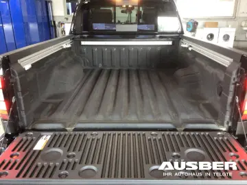 NISSAN Frontier FRONTIER SV 4x4 CrewCab AHK 2 84to Long