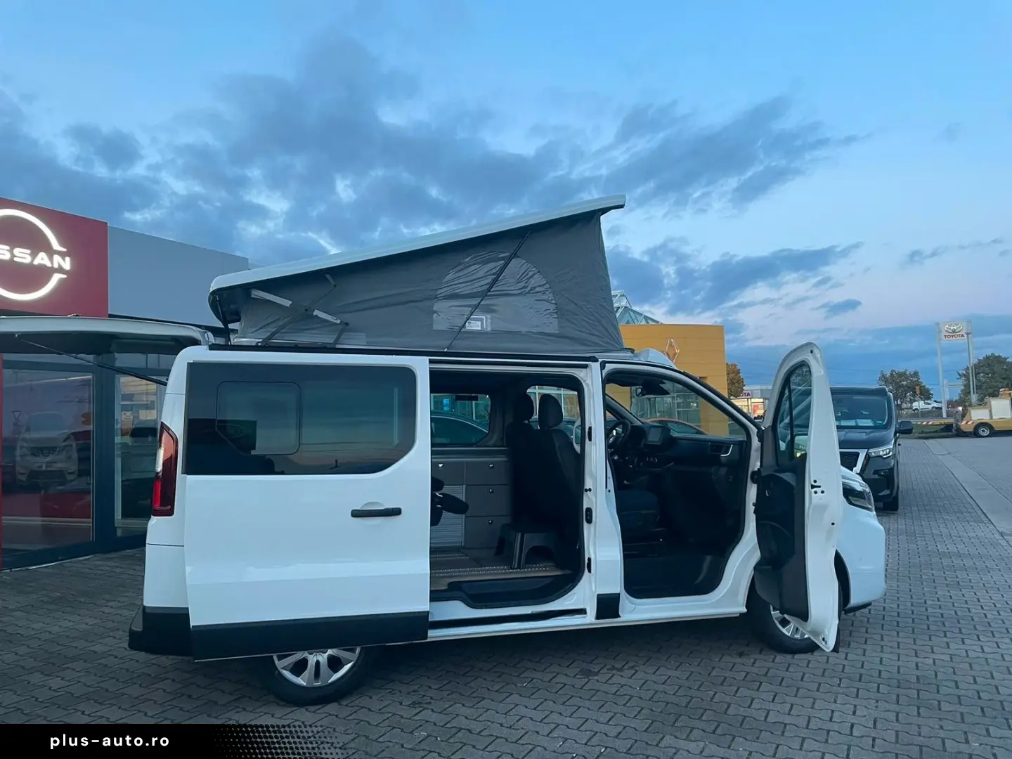 NISSAN Primastar L1H1 Seaside by Dethleffs Camper