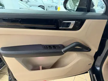PORSCHE Cayenne E-Hybrid Ventilation 360 SoftClose 18Way