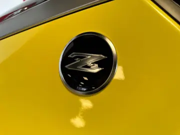 NISSAN Nissan 400Z V6 Performance AT LED BOSE KAMERA NA