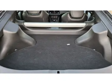 NISSAN Z 400Z Performance Automatik LED Kamera Sitzheiz