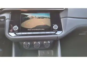 NISSAN Z 400Z Performance Automatik LED Kamera Sitzheiz