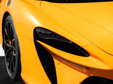 MCLAREN Artura Spider   MSO Papaya   Electrochromic Roof