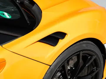 MCLAREN Artura Spider   MSO Papaya   Electrochromic Roof