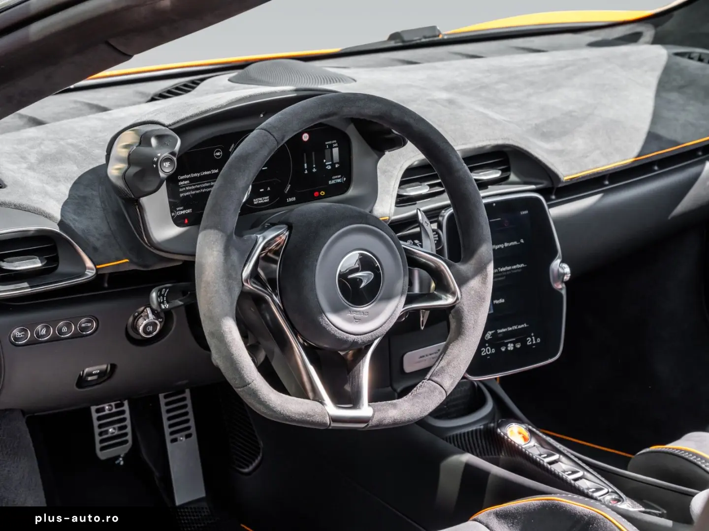 MCLAREN Artura Spider   MSO Papaya   Electrochromic Roof